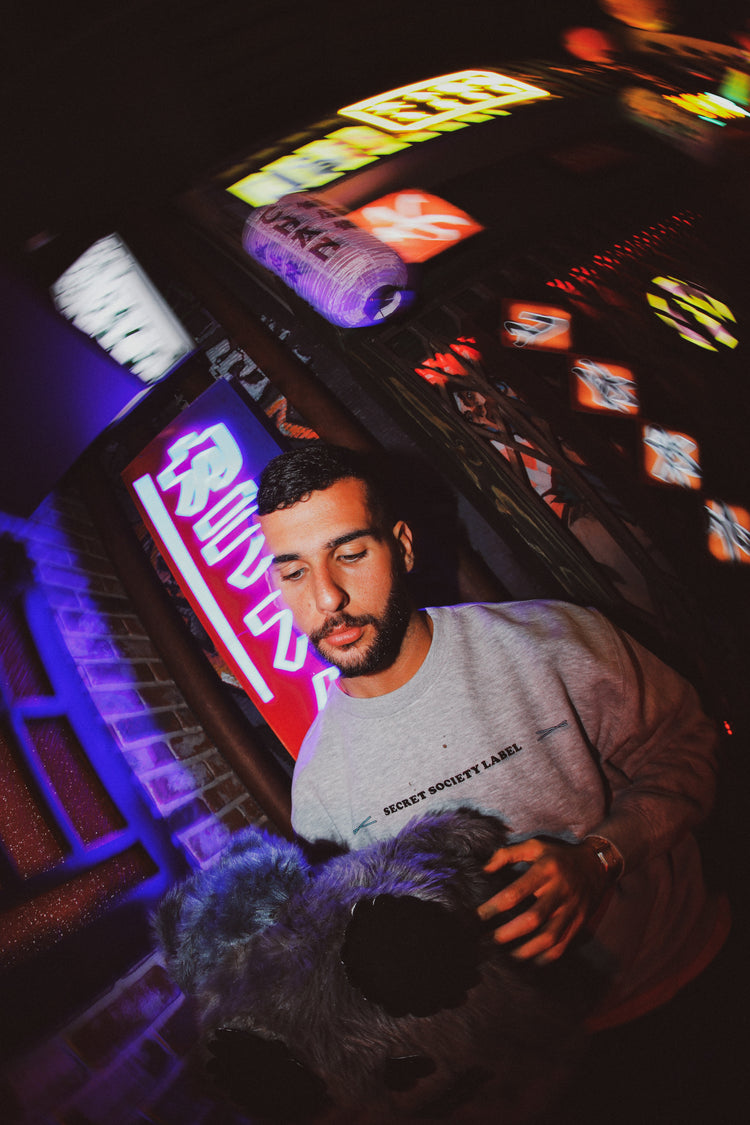 Eliot Secret Ramen Crewneck - NOMS LIFE